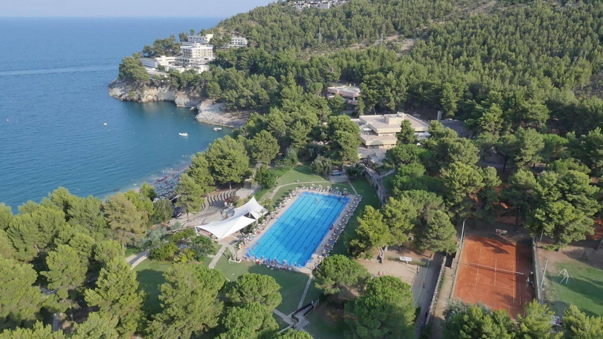 Pugnochiuso Resort - Hotel Del Faro Exteriör bild